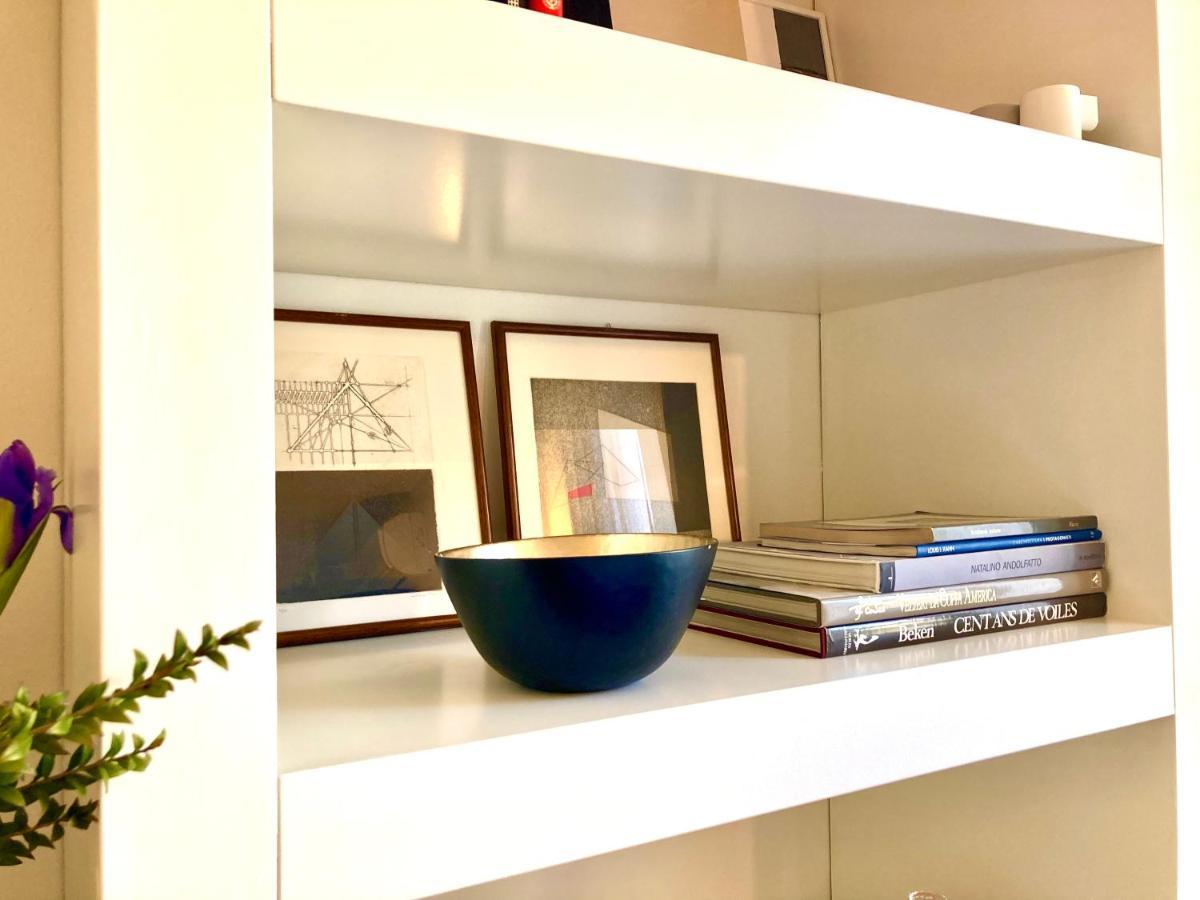 Lily Pads -Elegant Apartment- In The City Center Milan Bagian luar foto