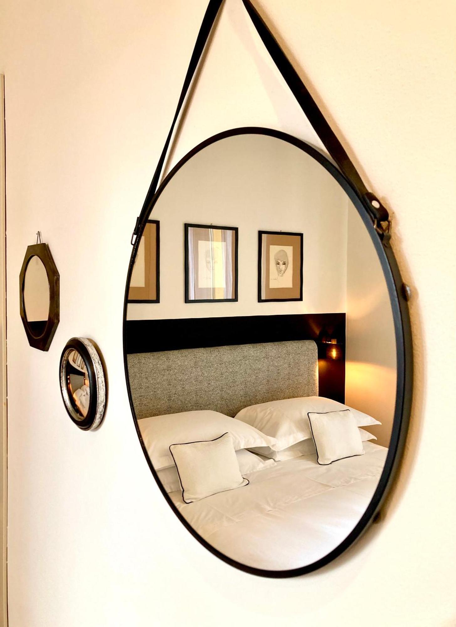 Lily Pads -Elegant Apartment- In The City Center Milan Bagian luar foto