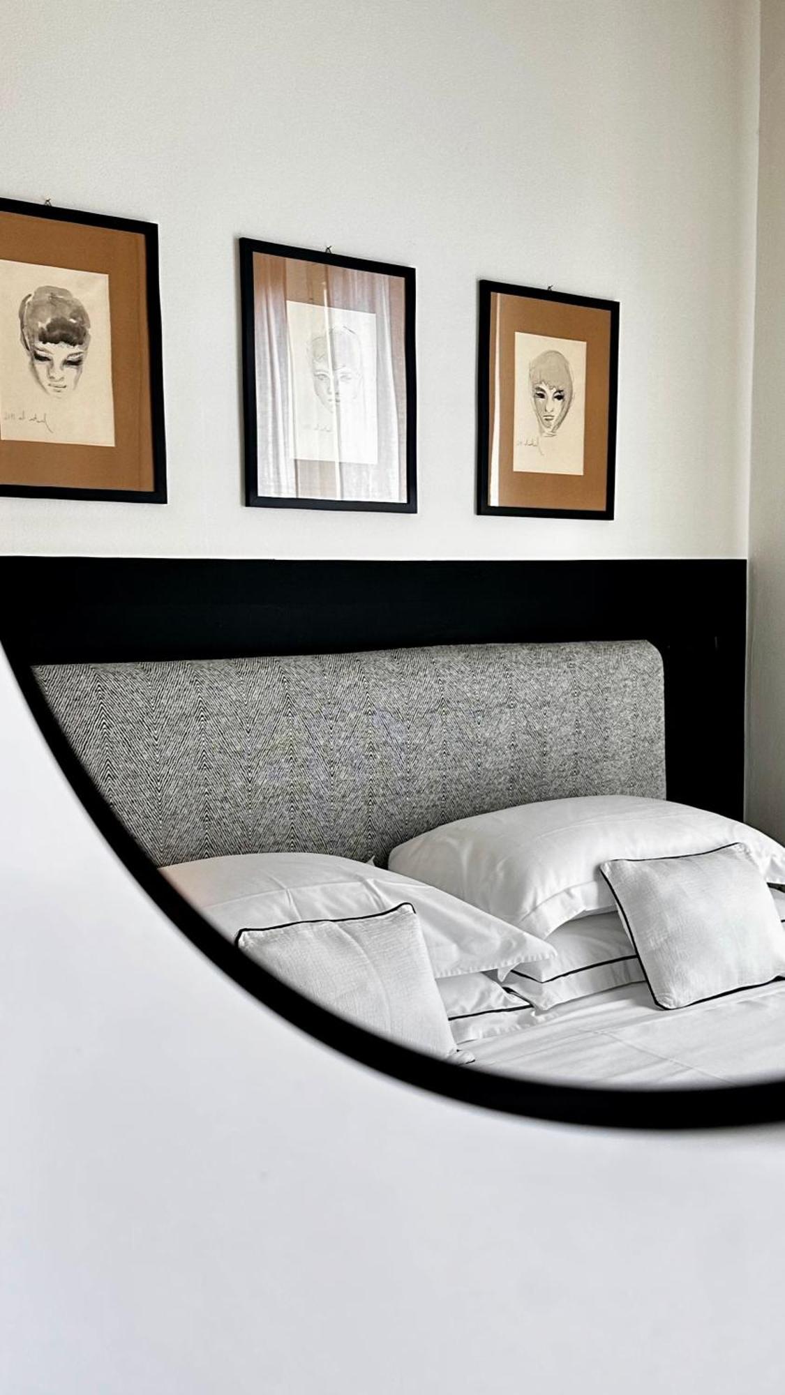 Lily Pads -Elegant Apartment- In The City Center Milan Bagian luar foto